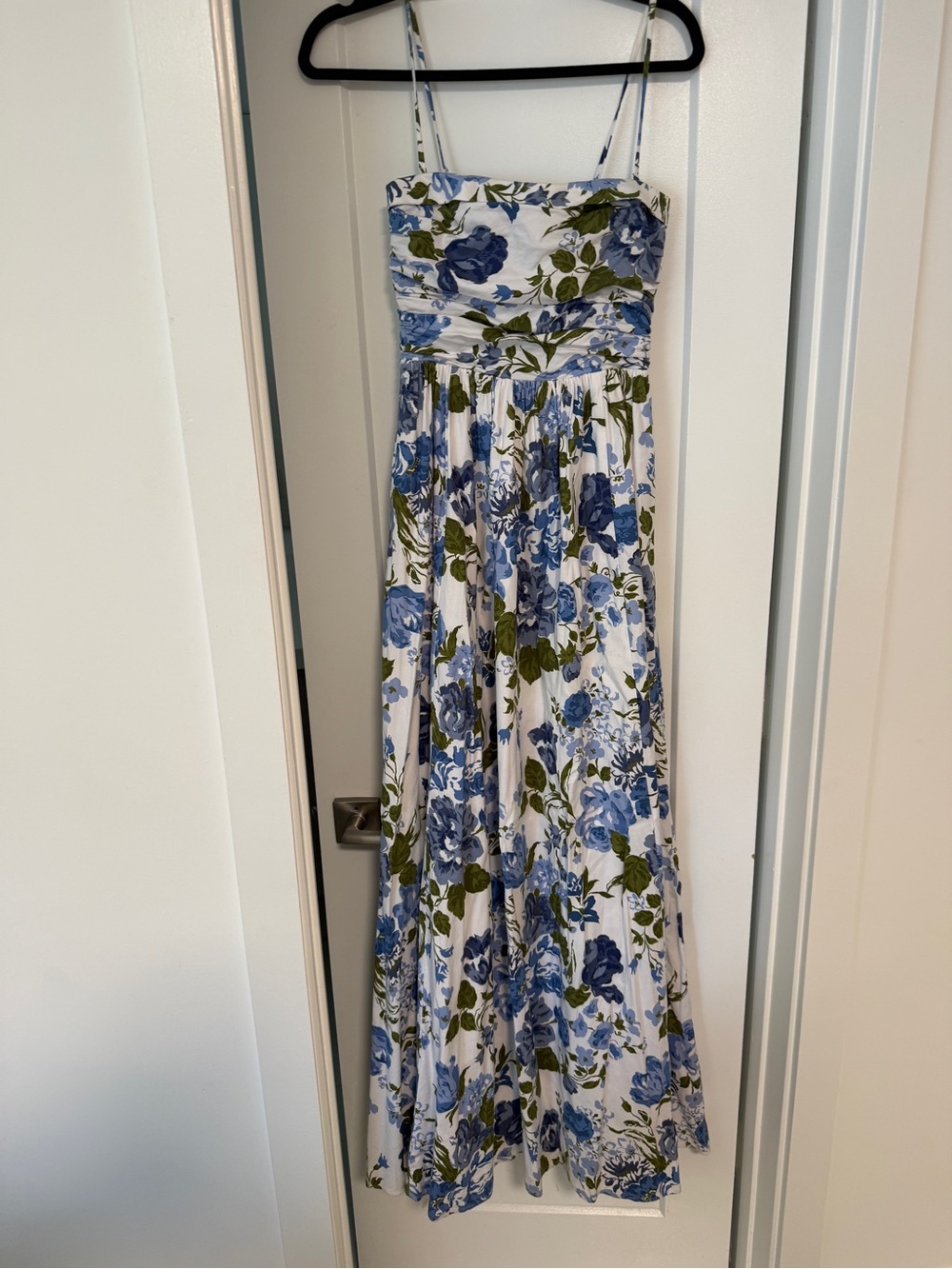 Reformation Kastoria Dress - Picture 6 of 6